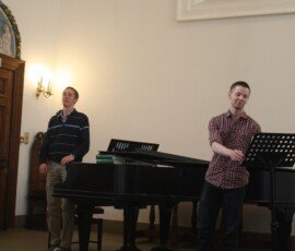 Robert Pecksmith (piano), Ian Buchanan (tenor)